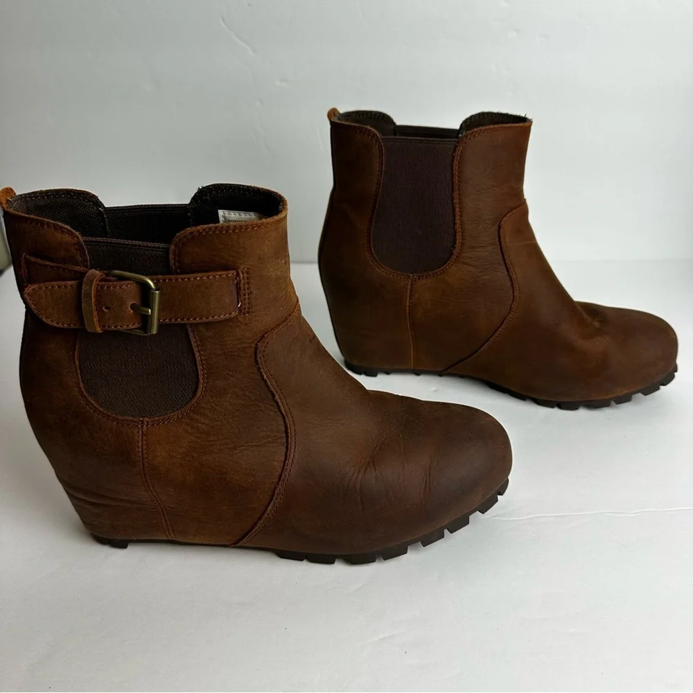 Merrell Cinnamon Smooth Ankle Wedge Booties Women's Size 8.5 EU 39 Shoes Brown